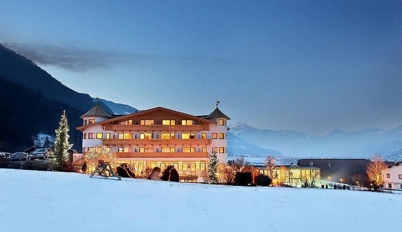 Hotel Magdalena Im Zillertal - Urlaub Mit Hund Рид-им-Циллерталь Экстерьер фото