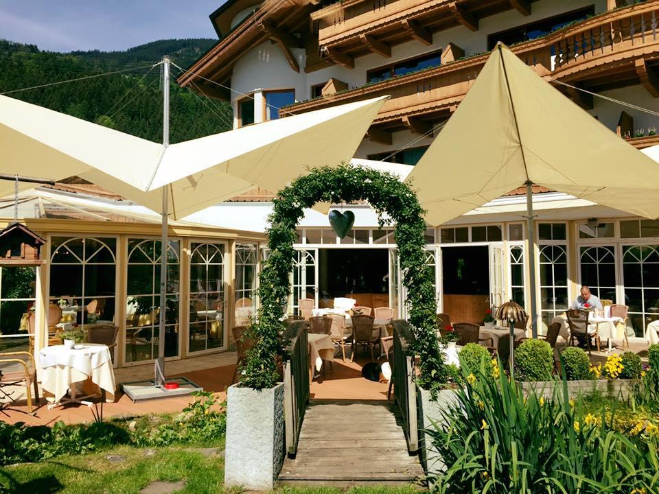 Hotel Magdalena Im Zillertal - Urlaub Mit Hund Рид-им-Циллерталь Экстерьер фото