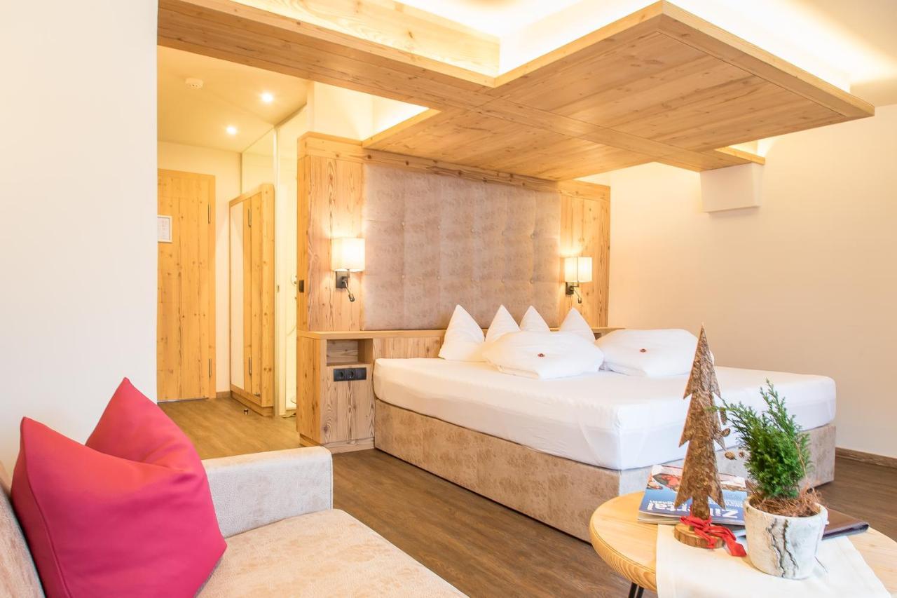 Hotel Magdalena Im Zillertal - Urlaub Mit Hund Рид-им-Циллерталь Экстерьер фото